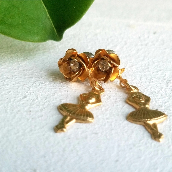 Gold Metal Ballet Rose Flower Earrings Vintage - Picture 3 of 5
